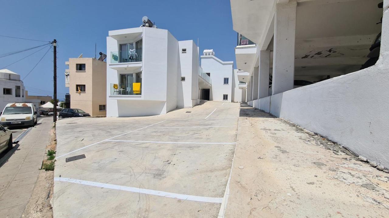 Stay Napa Living Studios Ayia Napa Exterior photo