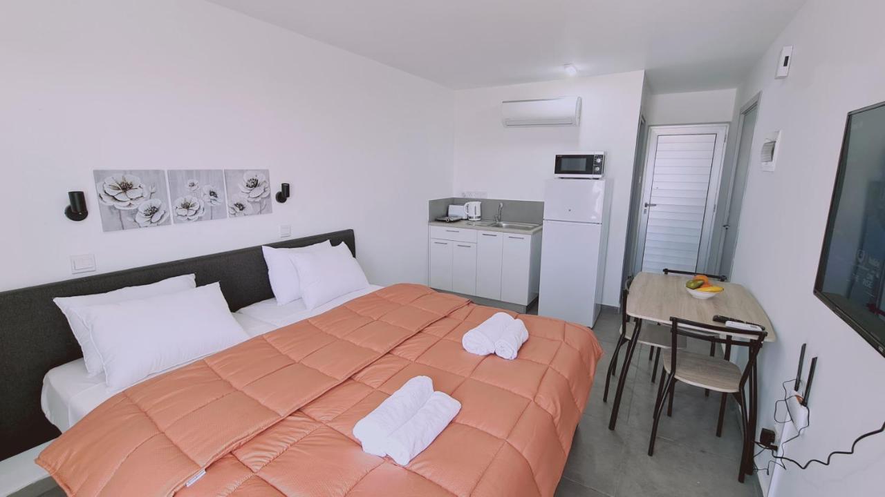 Stay Napa Living Studios Ayia Napa Exterior photo