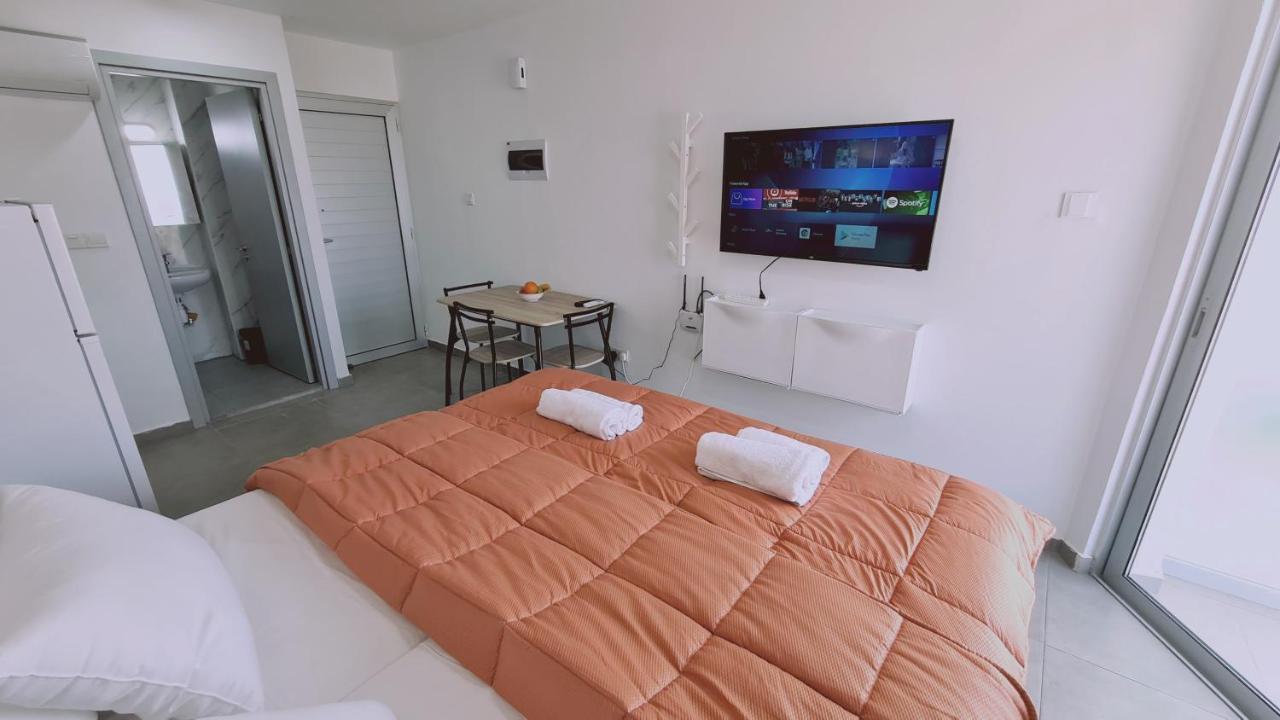 Stay Napa Living Studios Ayia Napa Exterior photo