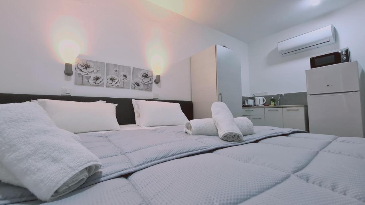Stay Napa Living Studios Ayia Napa Exterior photo